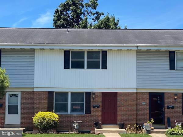 523 E CHERRY ST, Palmyra, PA 17078