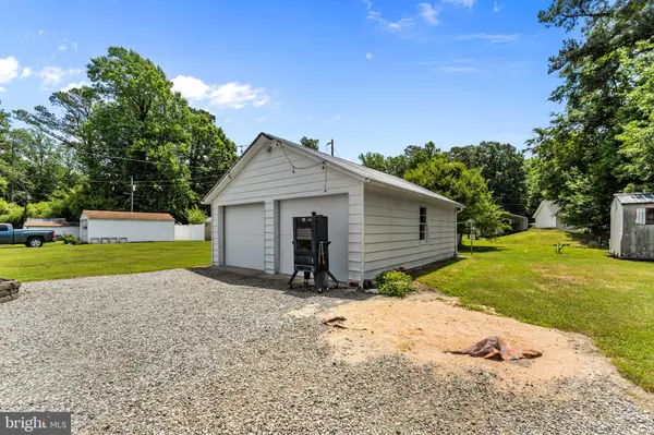 Dunnsville, VA 22454,144 CEDAR DR