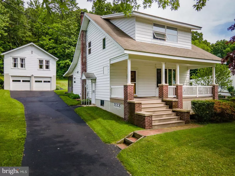 301 OWL CREEK RD, Tamaqua, PA 18252