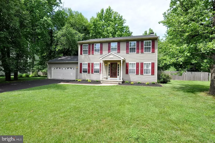 20 WHITE PINE DR, Medford, NJ 08055