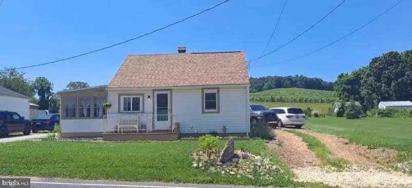 121 ORRTANNA RD, Orrtanna, PA 17353