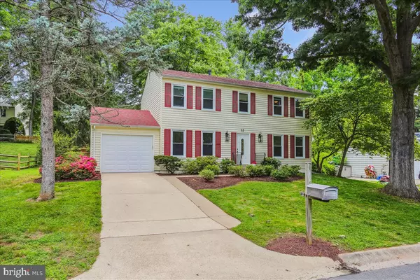 12 HARDWICKE PL, Rockville, MD 20850