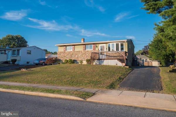 119 TUSCANY RD, Aston, PA 19014