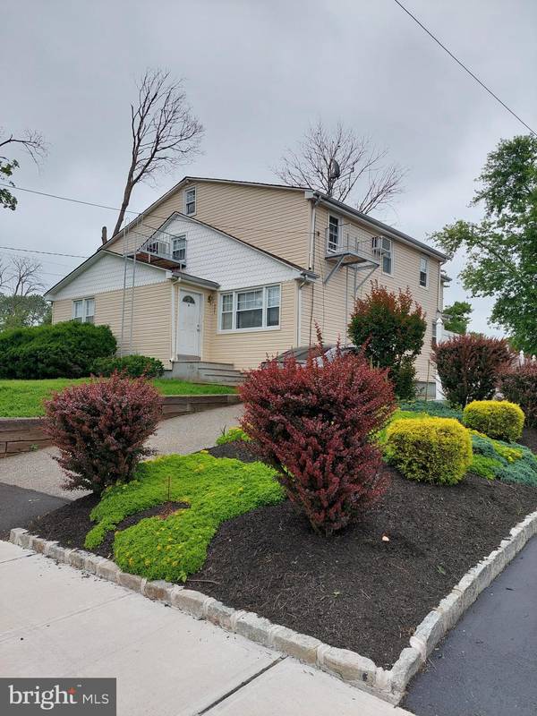 237 PARK AVE, Piscataway, NJ 08854