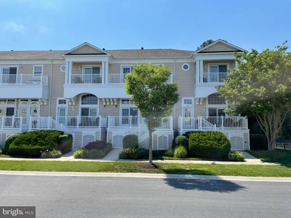 12135 LANDINGS BLVD #302, Berlin, MD 21811