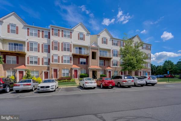 13386 SPOFFORD RD #301, Herndon, VA 20171