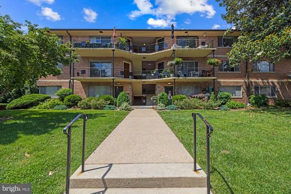 5007 SENTINEL DR #45, Bethesda, MD 20816