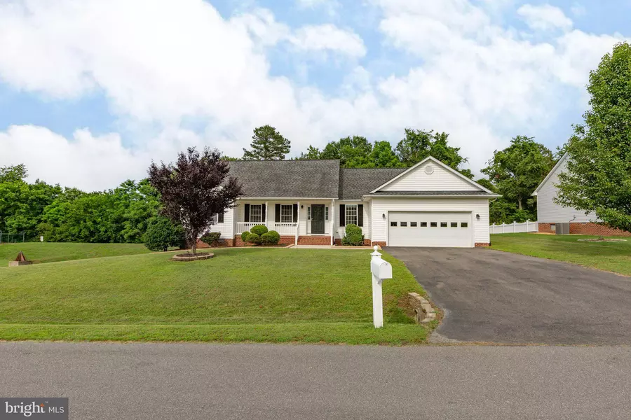 255 ROPER DR, Bowling Green, VA 22427