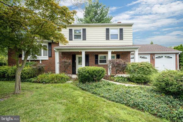 115 CORRINE DR, Pennington, NJ 08534