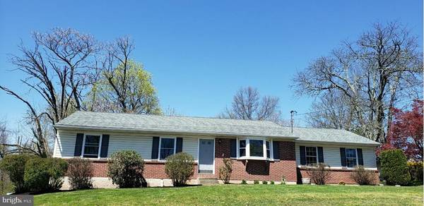 109 HILLTOWN PIKE, Line Lexington, PA 18932