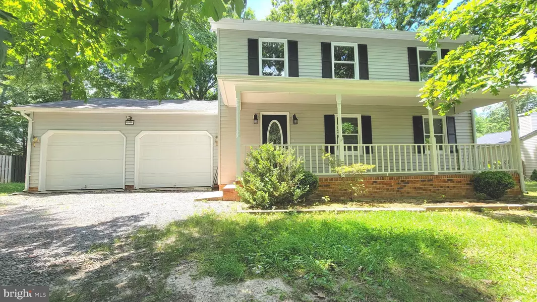 10806 WOODLAND DR, Fredericksburg, VA 22407