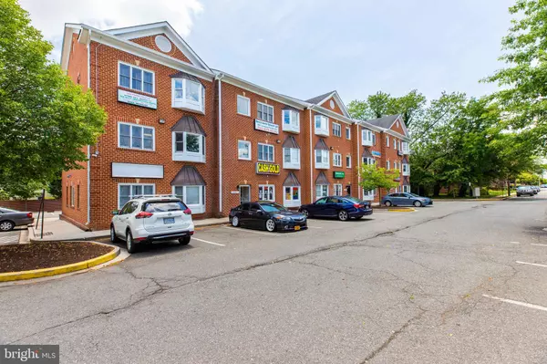 5981 COLUMBIA PIKE #200, Falls Church, VA 22041