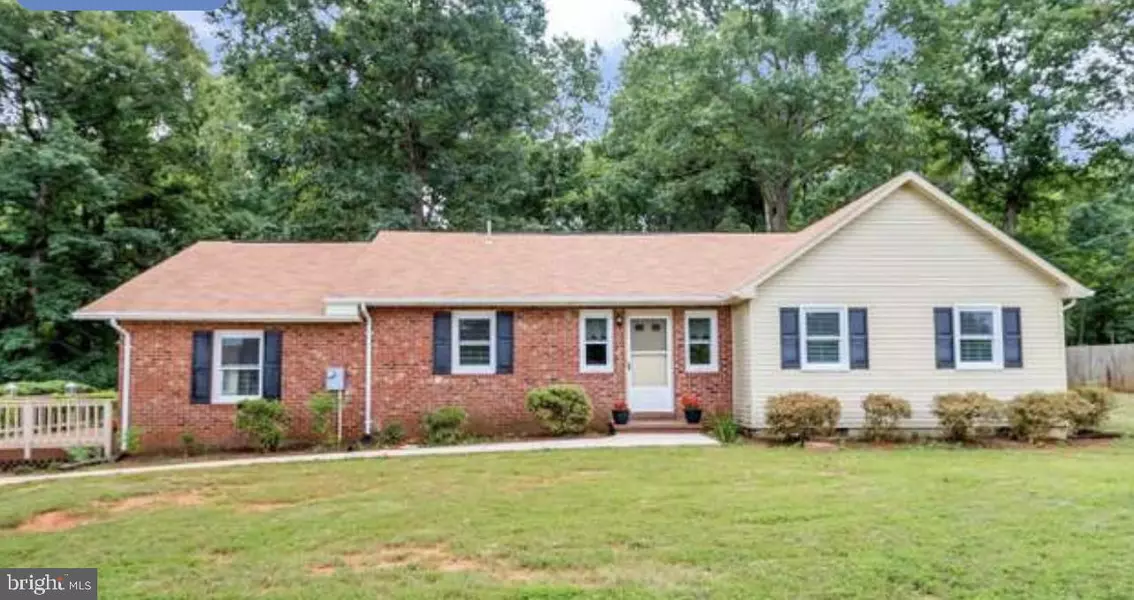 7211 COVINGTONS CORNER RD, Bealeton, VA 22712