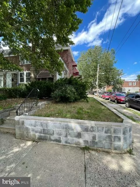 Philadelphia, PA 19120,555 E COMLY ST