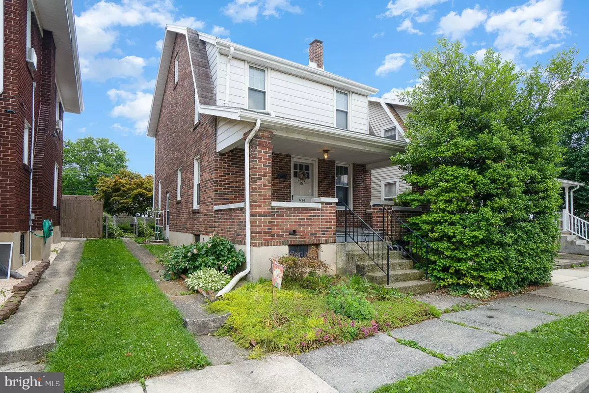 York, PA 17403,1228 EDISON ST