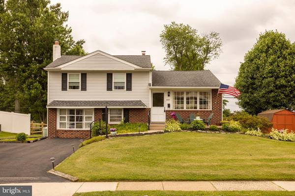 602 EXTON RD, Hatboro, PA 19040