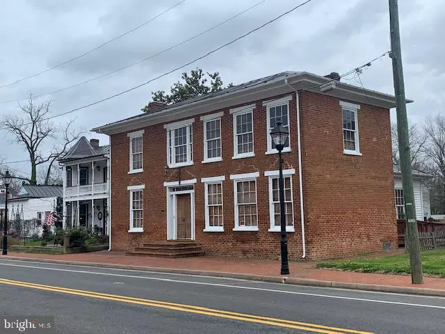 204 N MAIN ST, Gordonsville, VA 22942