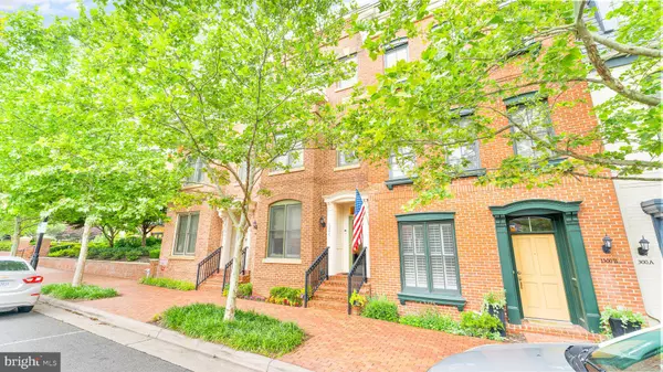 1300-C DUKE ST, Alexandria, VA 22314