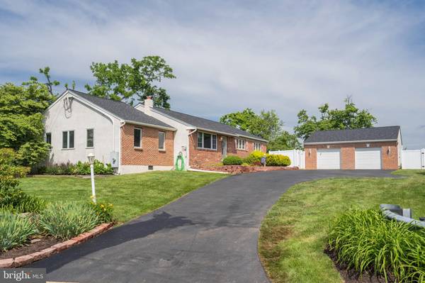 430 SUMMIT AVE, Fort Washington, PA 19034