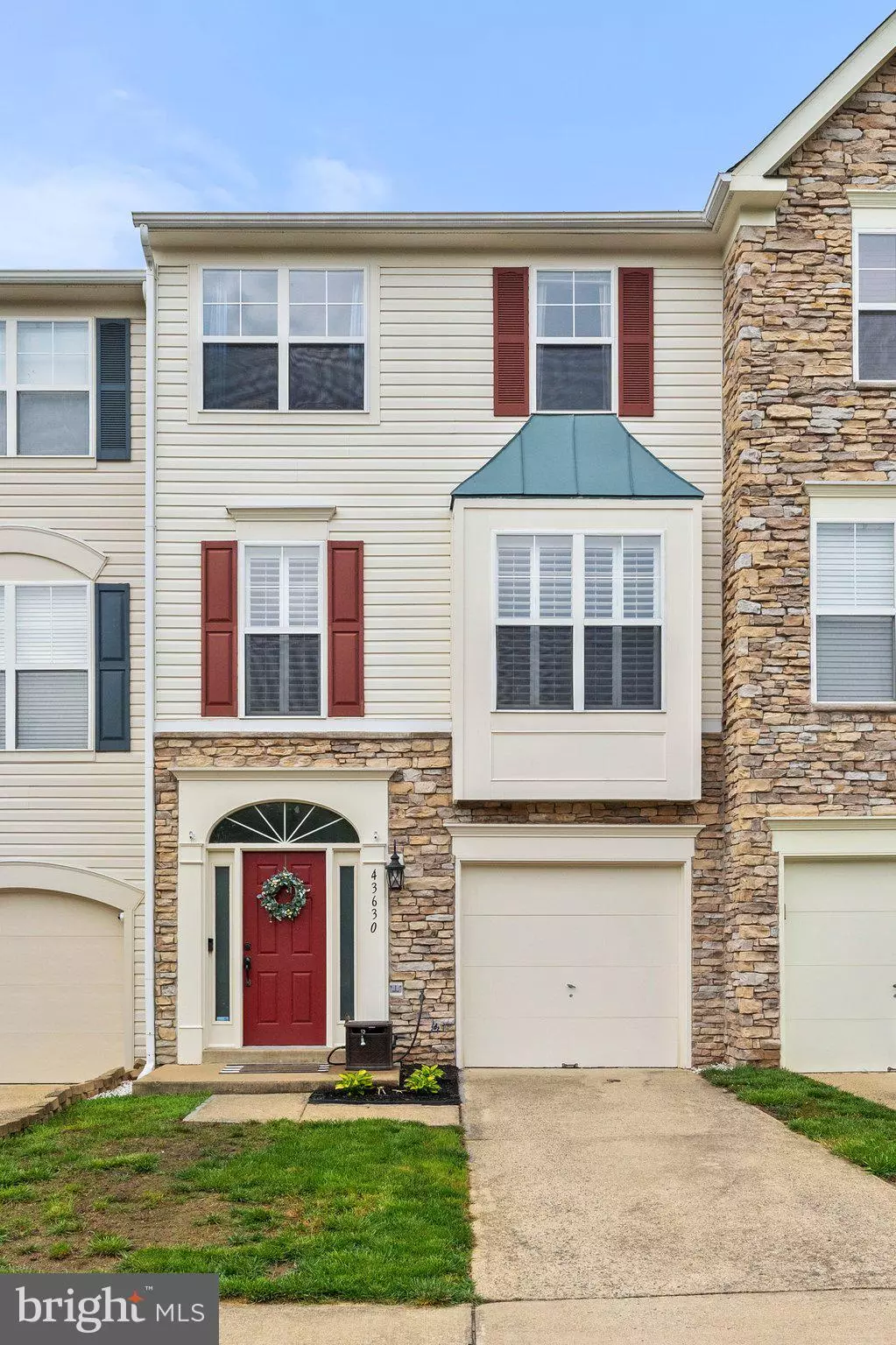 Chantilly, VA 20152,43630 OBRIEN SQ