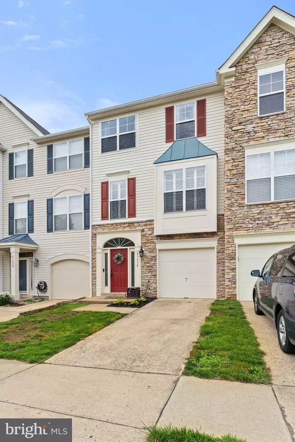 Chantilly, VA 20152,43630 OBRIEN SQ