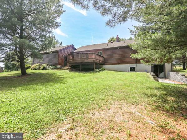 Clear Brook, VA 22624,157 COUNTRY LN