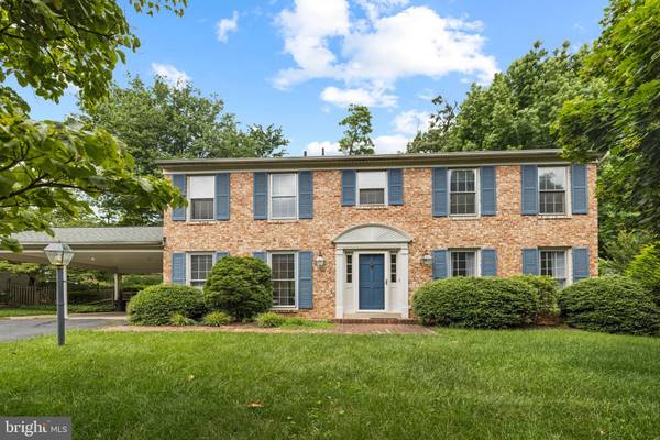 2206 ABBOTSFORD DR, Vienna, VA 22181