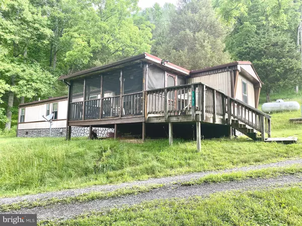 147 DAY OWENS DR, Franklin, WV 26807