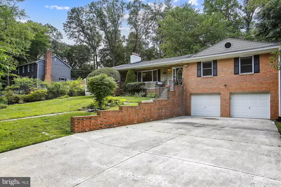 501 N VAN BUREN ST, Falls Church, VA 22046