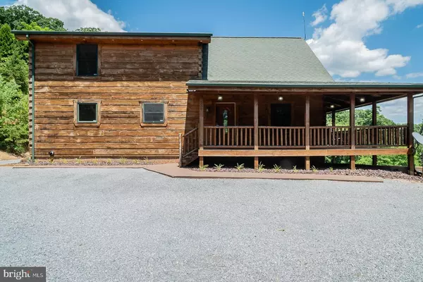 Stanley, VA 22851,237 LOG HOME PL