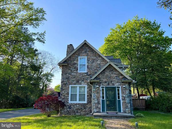 4 COLUMBIA AVE, Newfield, NJ 08344