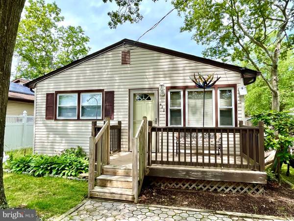 422 ADOLPHUS ST, Forked River, NJ 08731