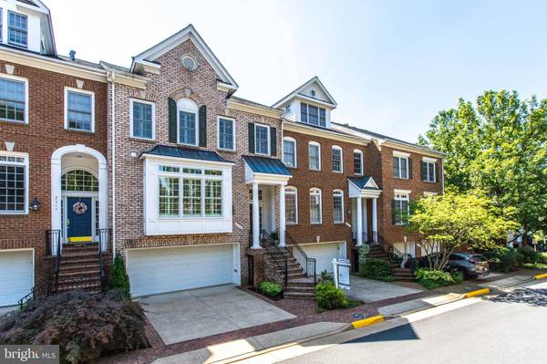 2319 SAWTOOTH OAK CT, Vienna, VA 22182