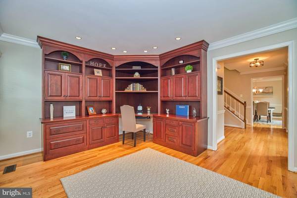 Centreville, VA 20120,14809 SUN MEADOW CT