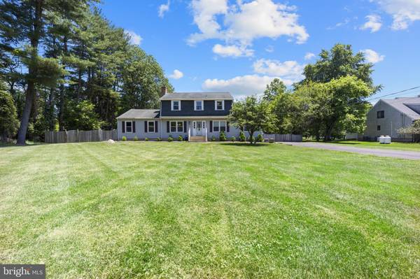 524 HAMDEN RD, Annandale, NJ 08801