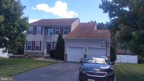 2241 DELMAR AVE, Vineland, NJ 08360