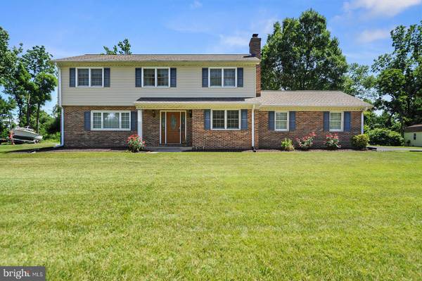 214 WATERFORD DR, Middletown, DE 19709