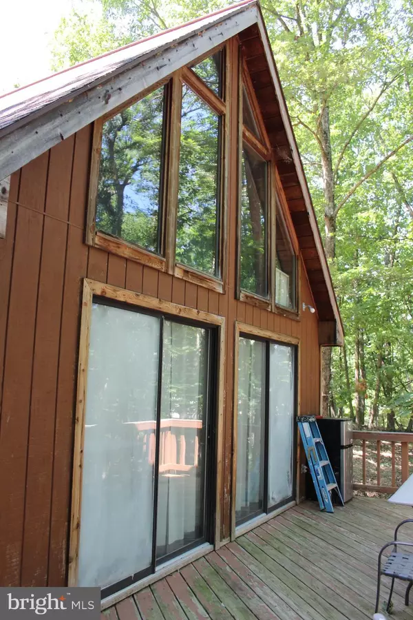 Keyser, WV 26726,16 HONEY LOCUST LN