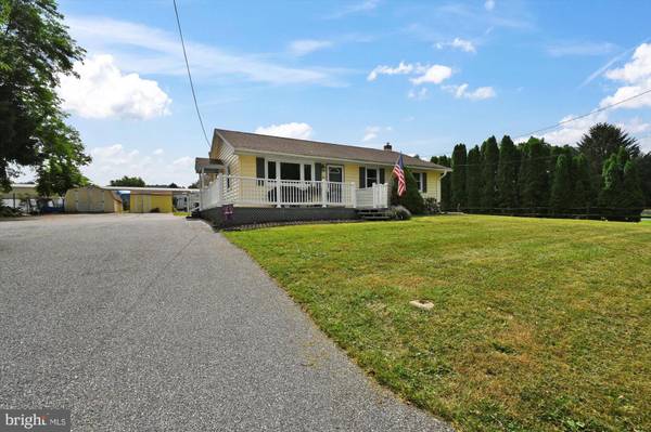 40 YORK RD, York Haven, PA 17370