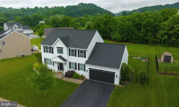 707 BELFAIR DR, Leesport, PA 19533