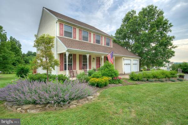 2326 E BUCK RD, Pennsburg, PA 18073