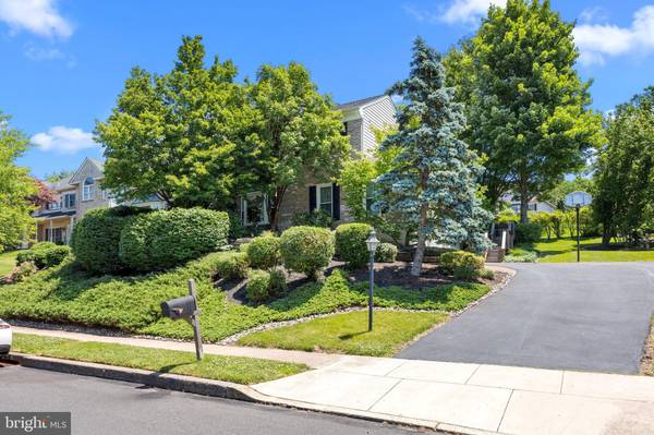 Doylestown, PA 18901,2032 COUNTRY CLUB DR