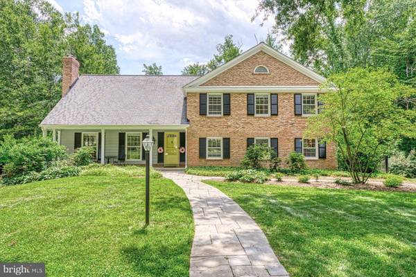 7600 HACKAMORE, Potomac, MD 20854