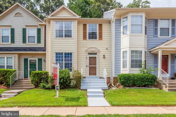 5023 LAMBSGATE LN, Woodbridge, VA 22193