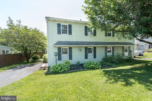 213 PARKRIDGE DR, Perkasie, PA 18944