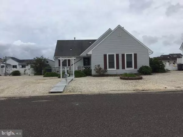 117 ARTHUR DR, Manahawkin, NJ 08050