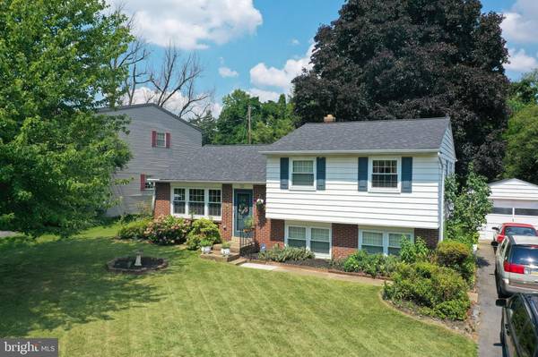 53 OAK RIDGE DR, Lancaster, PA 17603