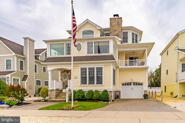 135 8TH AVE, Seaside Park, NJ 08752