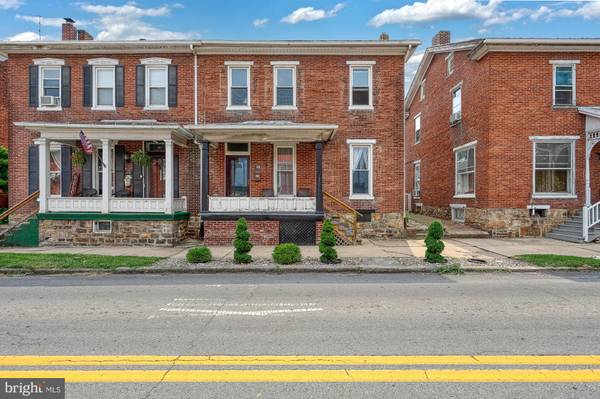 115 N 4TH ST, Newport, PA 17074