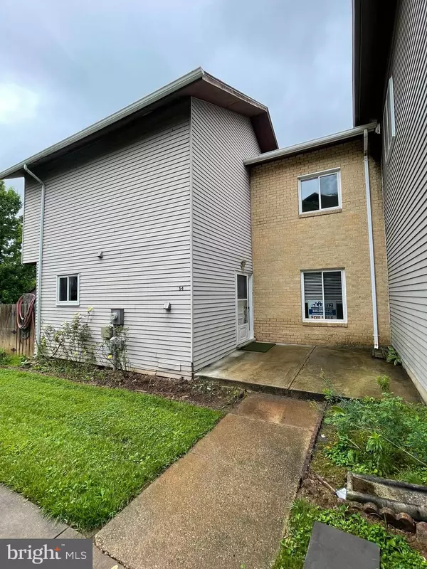 Gaithersburg, MD 20877,54 STATE CT #106